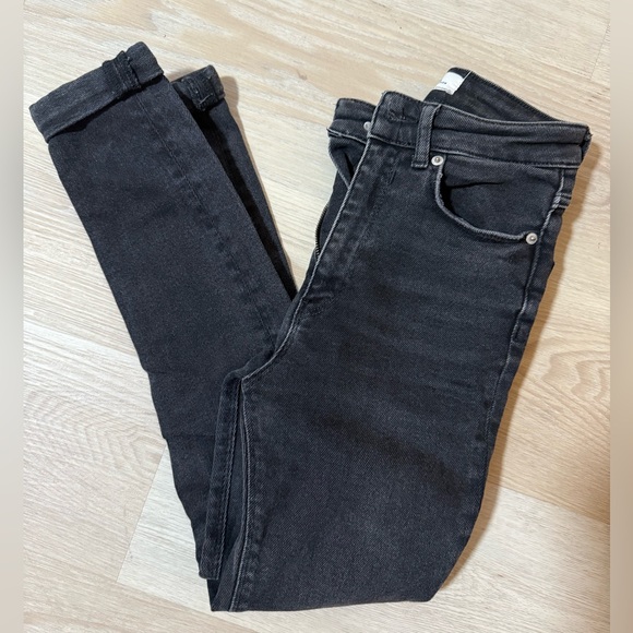Zara High Rise Skinny leg Black Women's Jeans Size 4 - Picture 2 of 6